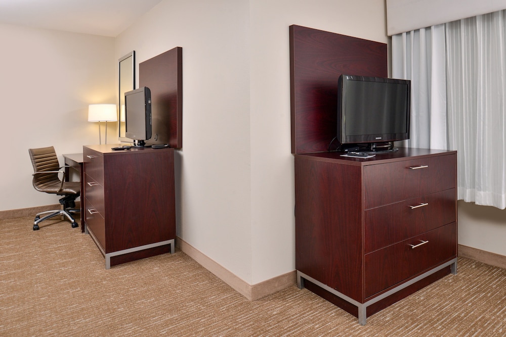 Holiday Inn Express Hotel & Suites Lafayette by IHG - photo 4