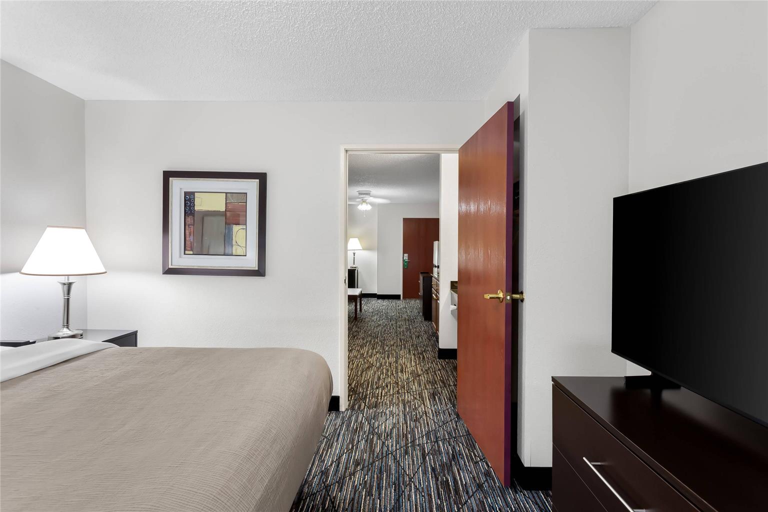 Quality Inn & Suites Niles - photo 74