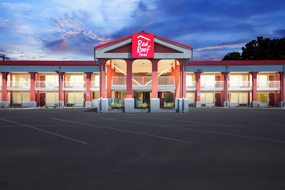 Red Roof Inn Berea - photo 26