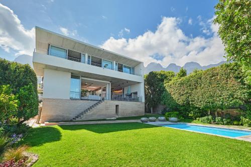 Finchley Villa — 4-Star Luxury Hotel in Cape Town, South Africa