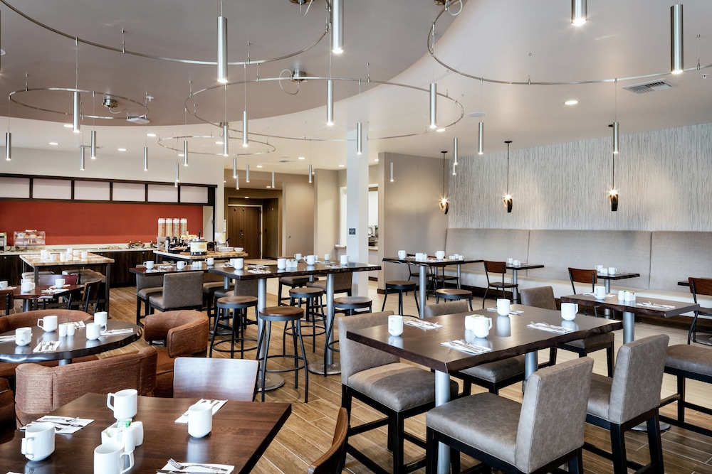 Hilton Garden Inn Wenatchee - photo 27