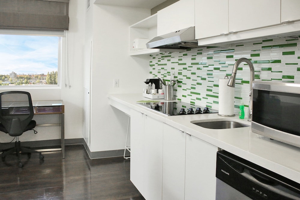 Element Miami Doral - photo 25