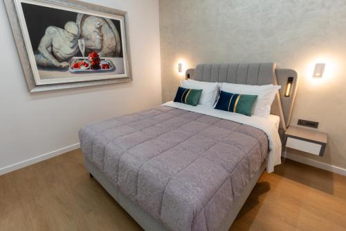 Modern Niarchos Escape — 4-Star Luxury Hotel in Athens, Greece