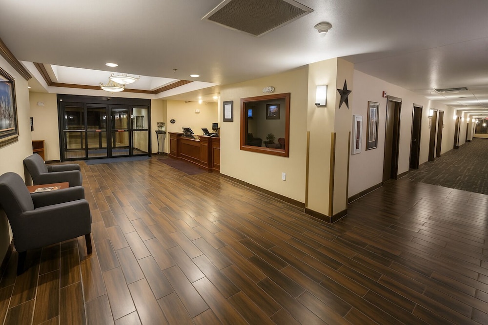 Stay USA Hotel & Suites - photo 2
