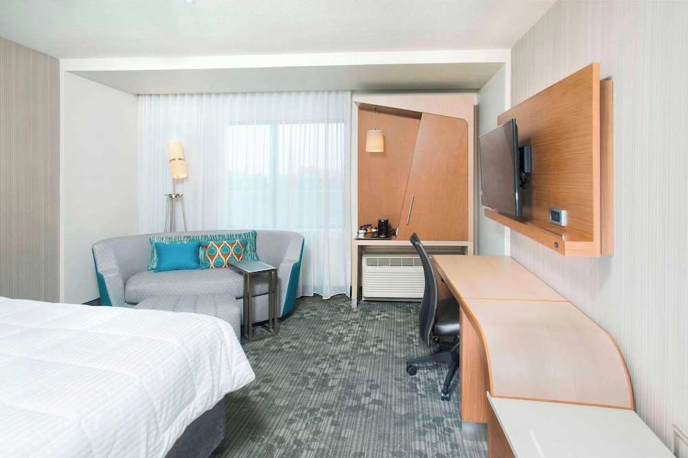 Courtyard by Marriott Redwood City - photo 8