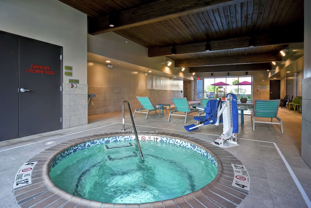 Home2 Suites by Hilton Terre Haute - photo 26