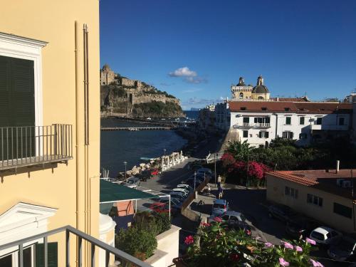 Casa Azzurra — 4-Star Luxury Hotel in Ischia, Italy
