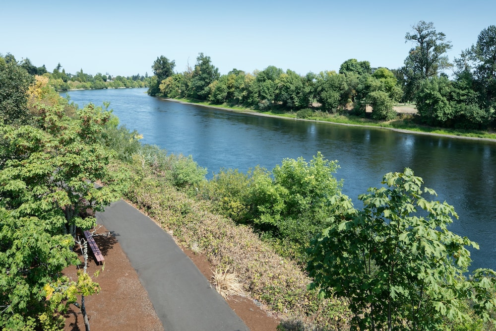 Holiday Inn Express Corvallis On the River by IHG - photo 56
