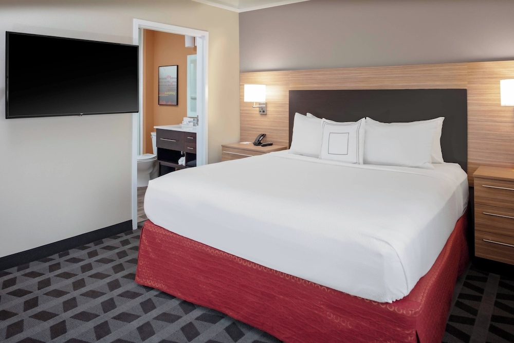 TownePlace Suites by Marriott Gainesville - photo 6