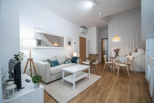 Duplex Flamingo Cadiz — 4-Star Luxury Hotel in Cadiz, Spain