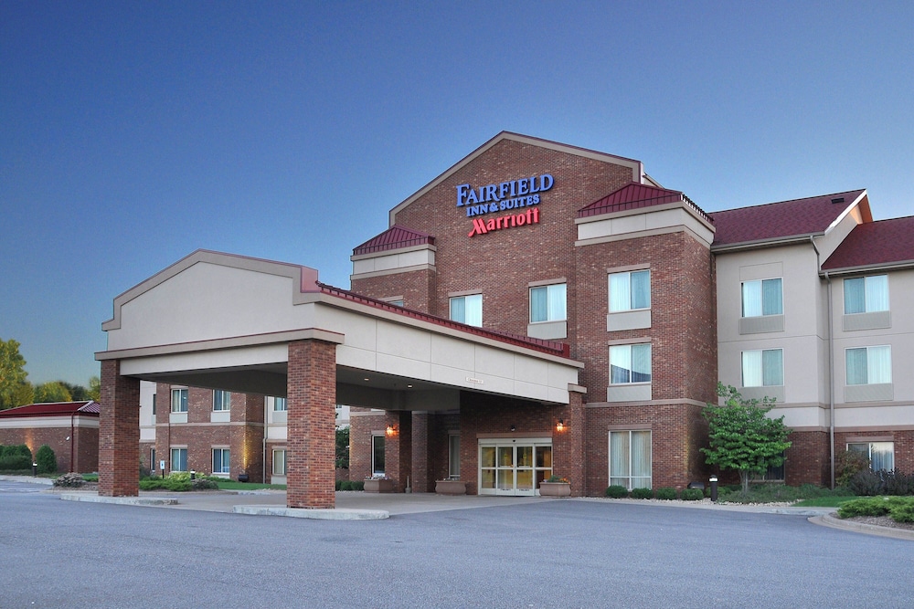 Fairfield Inn & Suites by Marriott Wausau - photo 24