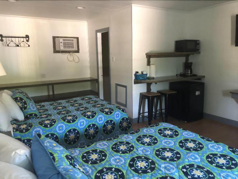 Swell Motel - photo 142