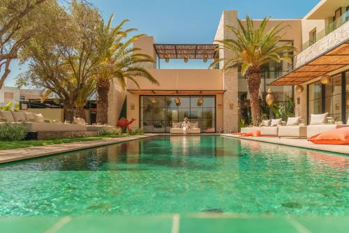 Villa Eyline Amelkis Golf — 4-Star Luxury Hotel in Marrakesh, Morocco