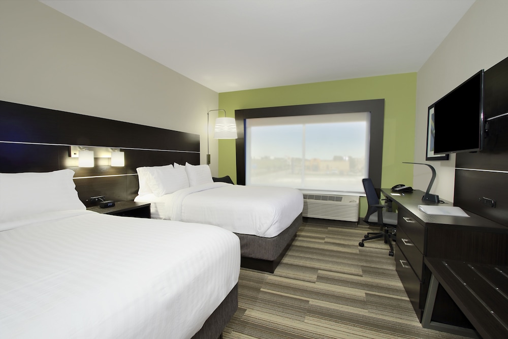 Holiday Inn Express & Suites Brookshire Katy Freeway by IHG - photo 2