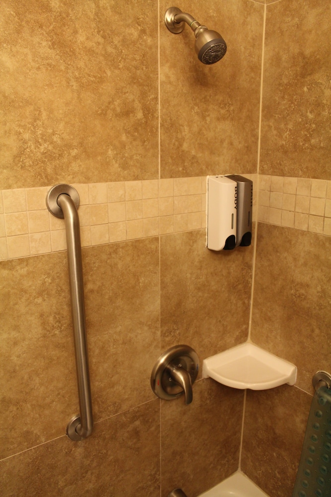 Riverside Inn & Suites Santa Cruz - photo 49