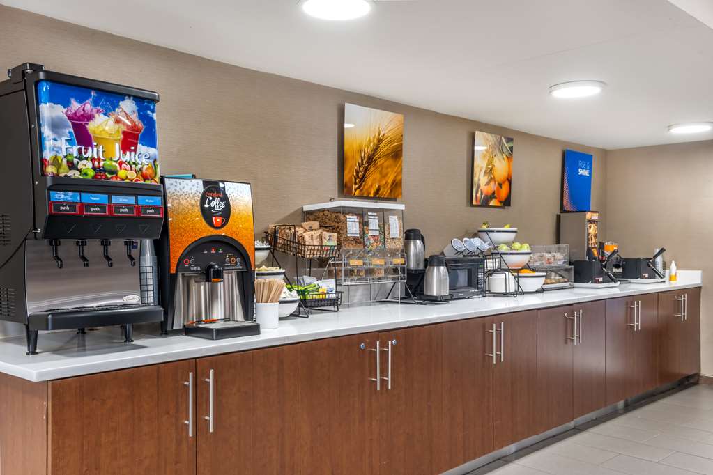 Comfort Inn Charlotte Airport Uptown - photo 28