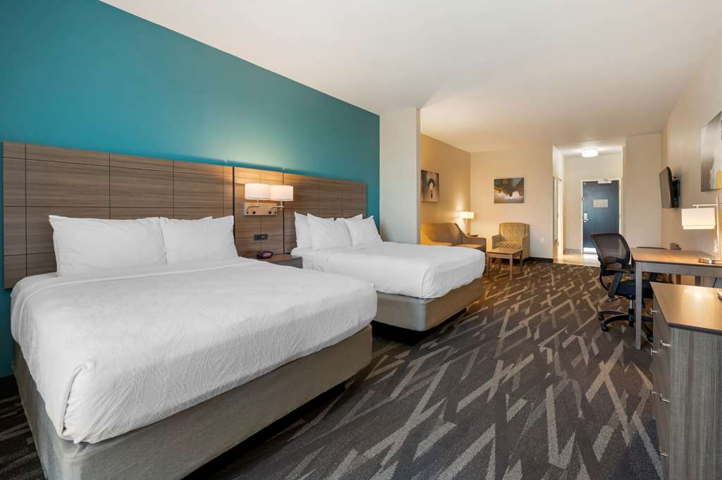 Best Western Plus Centralia Hotel & Suites - photo 11