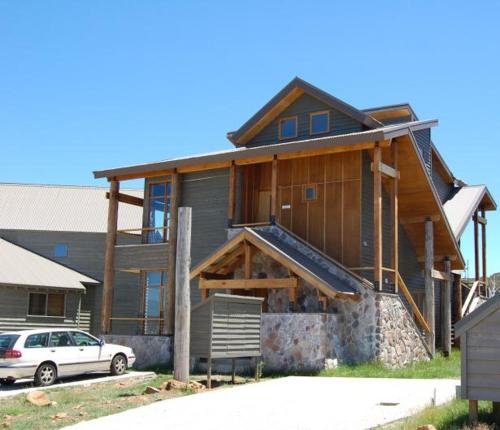 Triggerplant 2 in Dinner Plain, Australia