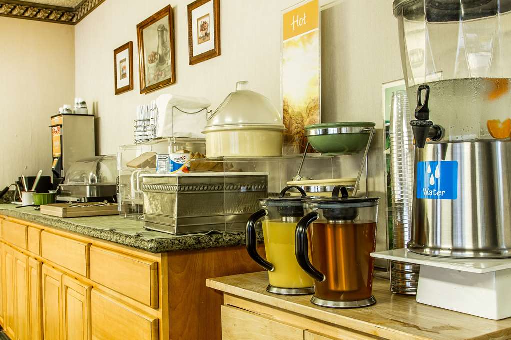 Quality Inn & Suites Silicon Valley - photo 43