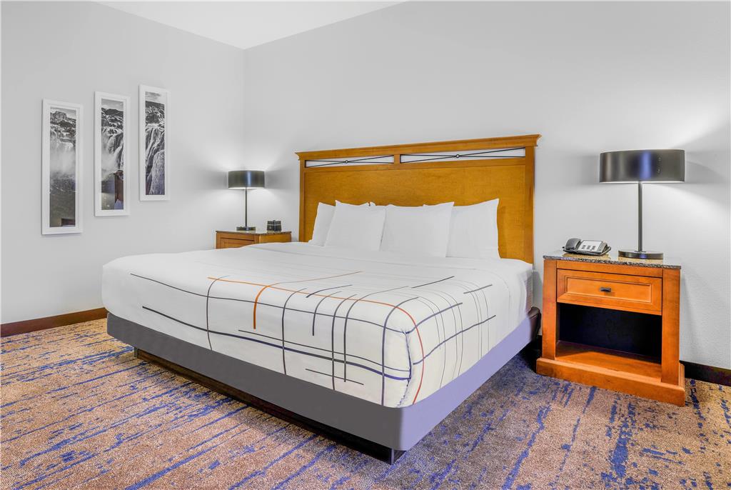 La Quinta Inn & Suites by Wyndham Twin Falls - photo 12