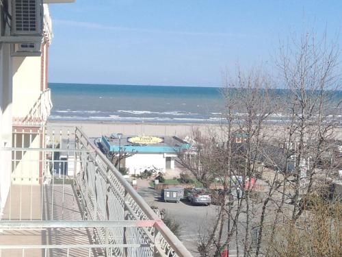 Appartamenti Frontespiaggia Cervia — 4-Star Luxury Hotel in Cervia, Italy