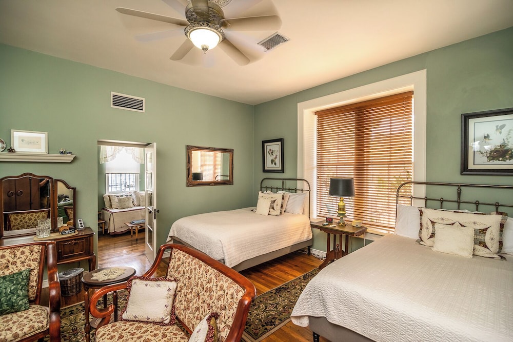 The Blenman House Inn - photo 20