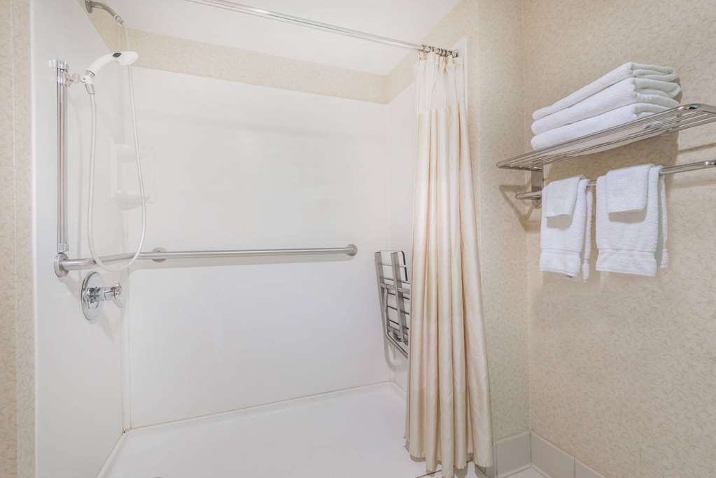 Baymont by Wyndham Greensburg - photo 10