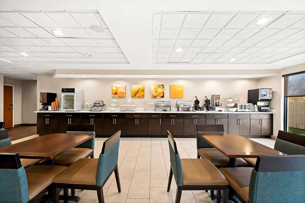 Comfort Inn & Suites Decatur Forsyth - photo 27