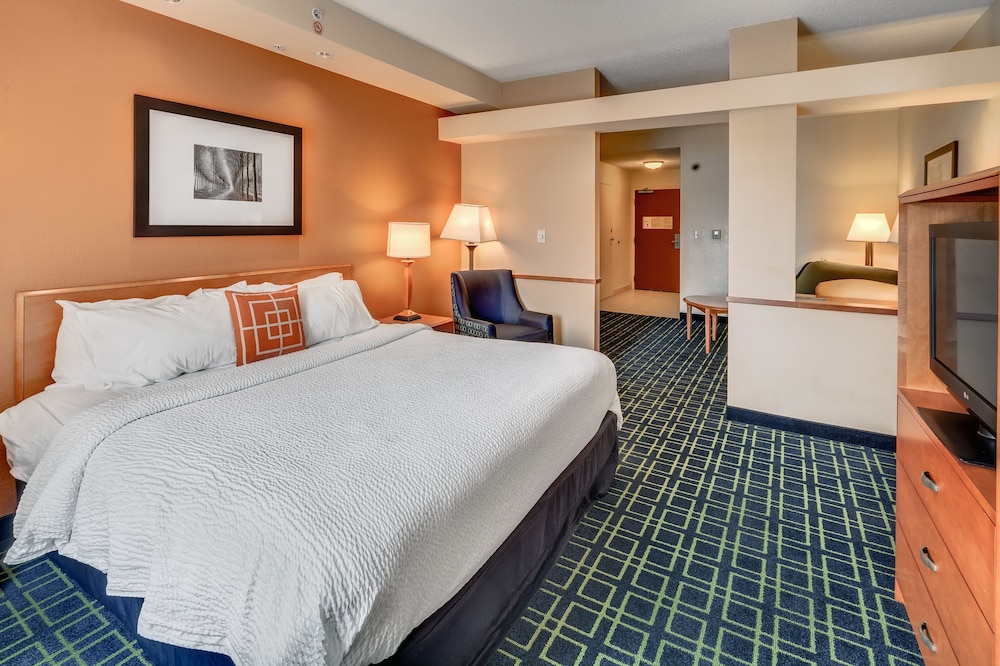 Fairfield Inn & Suites by Marriott Jacksonville Beach - photo 5