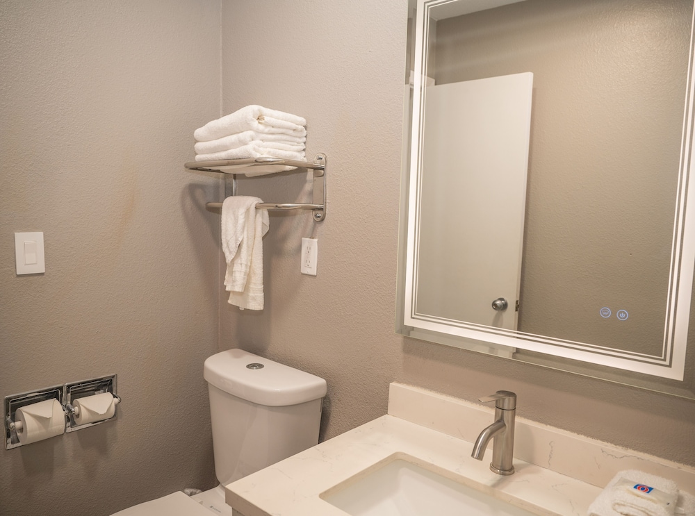 Motel 6 Soledad CA - photo 33