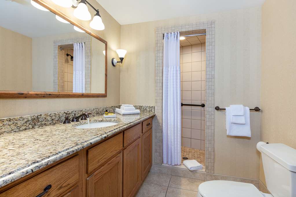 Best Western Plus Waterbury Stowe - photo 58