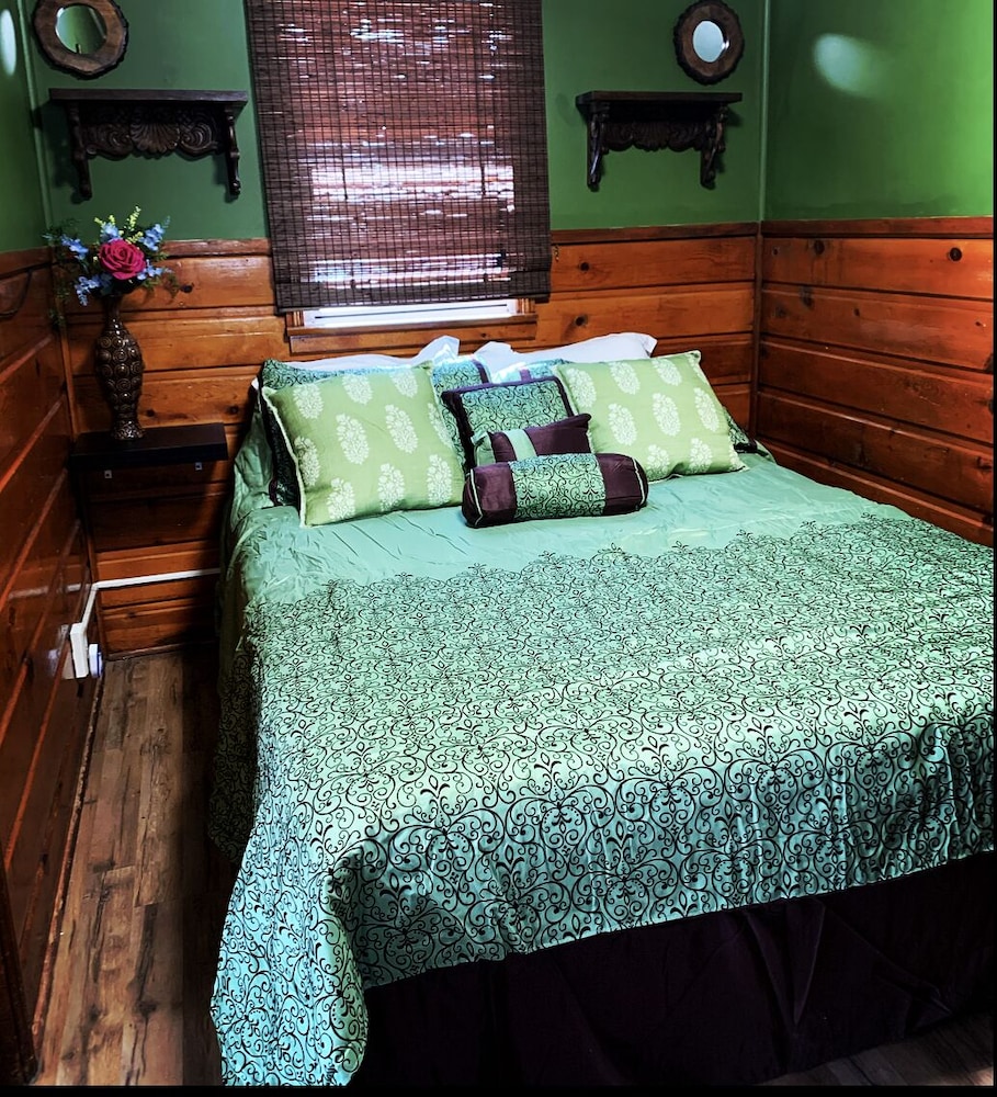 Grey Squirrel Resort - photo 20