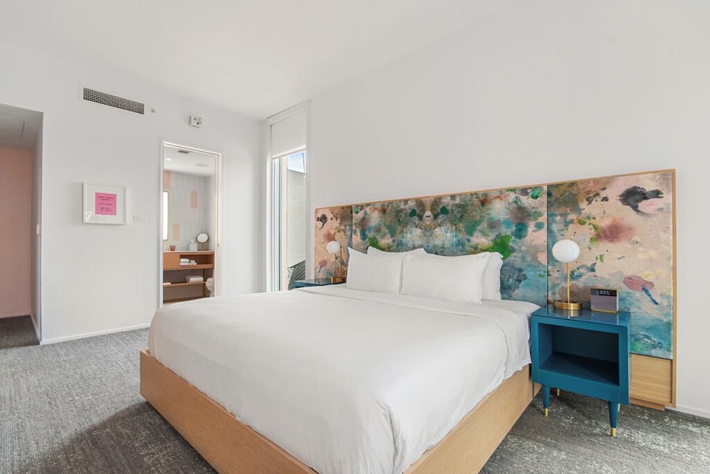 The Doyle Hotel - photo 43