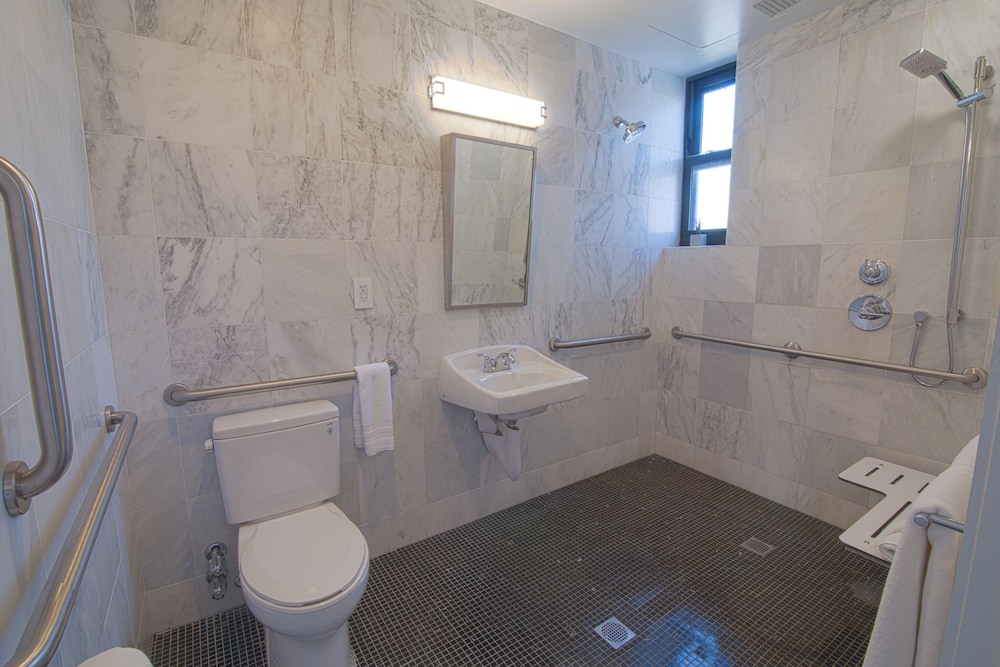 Hotel Belleclaire - photo 68