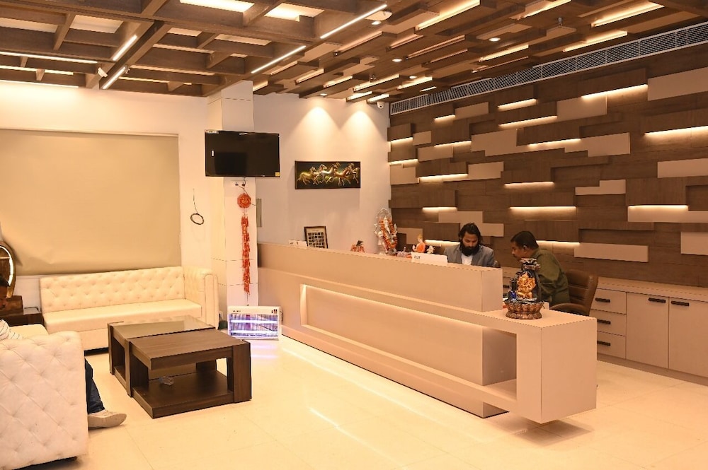 Sethi Grand Hotel - last minute hotel in Lucknow