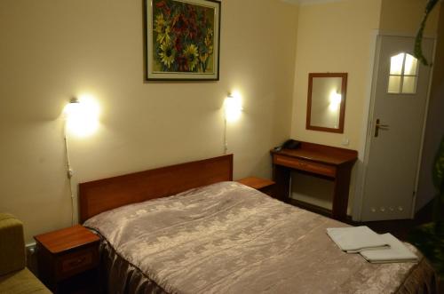 Burger Plus Inn — Lviv — photo 2