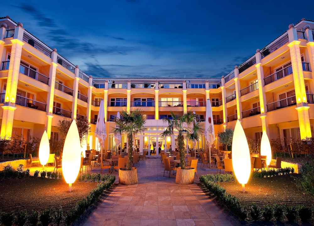 Hotel Gran BelVeder & Ostsee Therme Resort & Spa in Scharbeutz, Germany