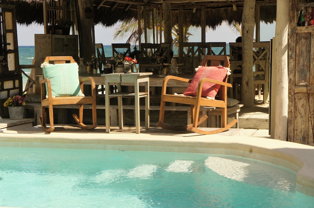 Punta Piedra Beach Posada - carbon neutral hotel in Tulum