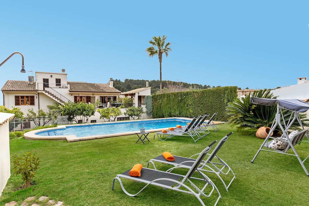 Apartamento Ca na Rosa — 4-Star Luxury Hotel in Selva, Spain