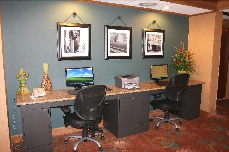Auburn Place Hotel And Suites - photo 18