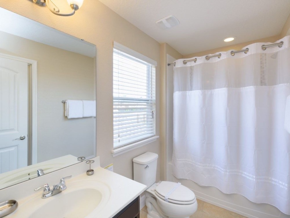 Fv61781 Solterra Resort 5 Bed 4.5 Baths Villa - photo 11