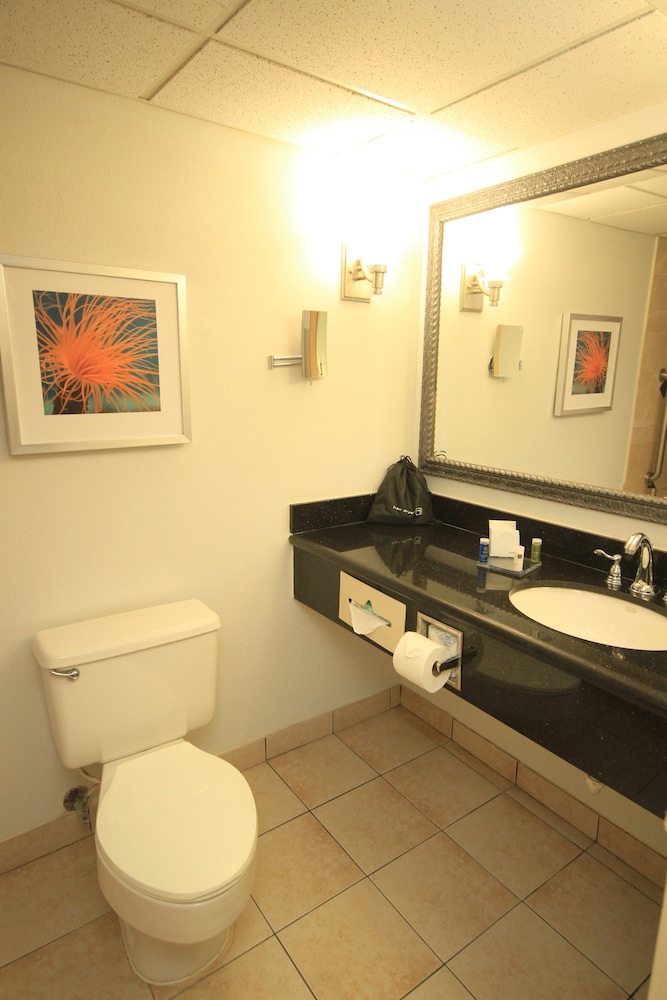 DoubleTree by Hilton Corpus Christi Beachfront - photo 51