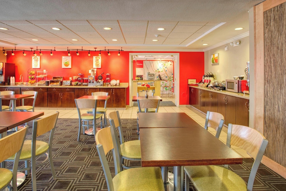 Towneplace Suites by Marriott Las Cruces - photo 37