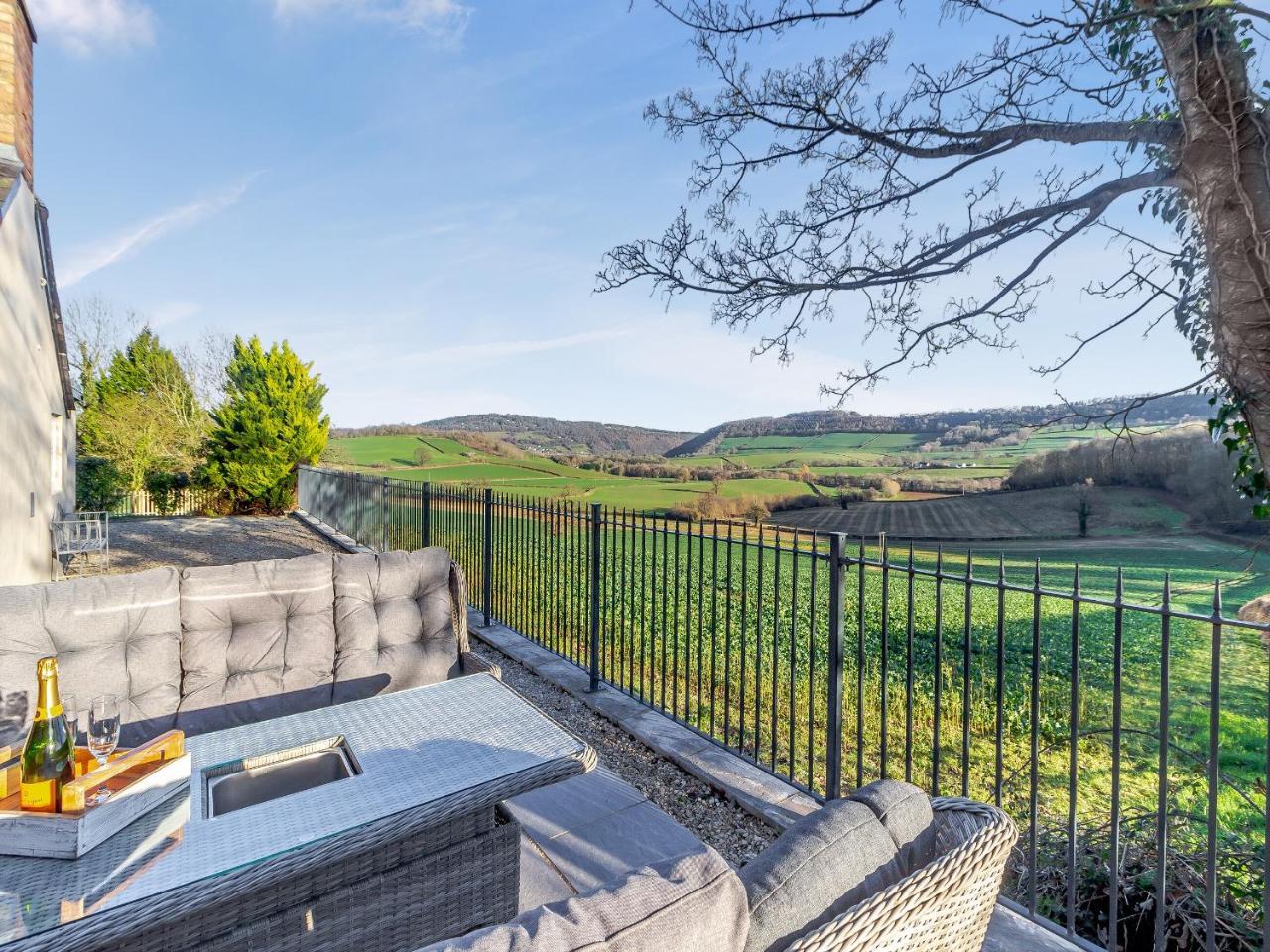 The Lodge — 5-Star Luxury Hotel in Monmouth, United Kingdom