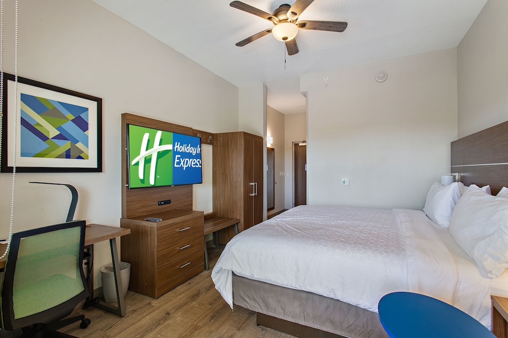 Holiday Inn Express St. Augustine Vilano Beach by IHG - photo 2