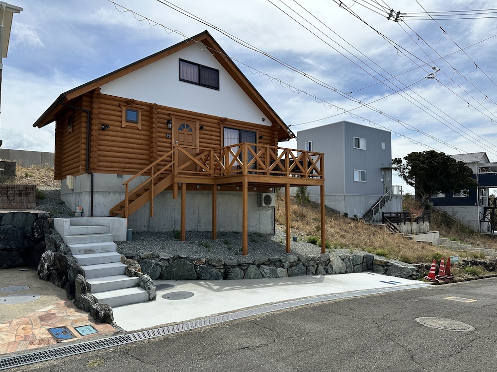 shirahamakashibessoK 32 in Shirahamacho-Usazakiminami, Japan