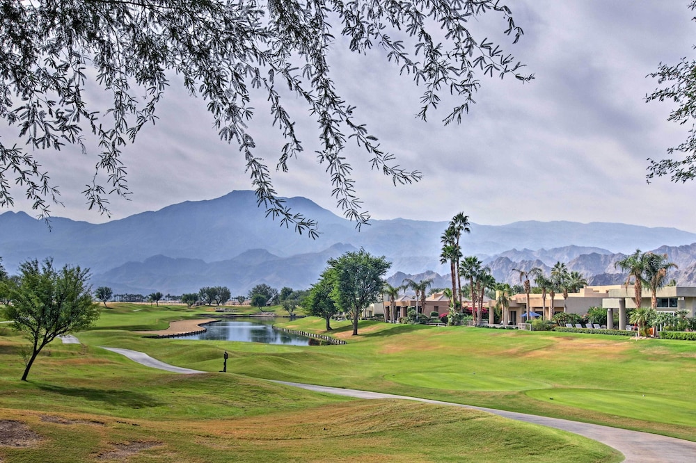 067439 2 BR Golf Resort Condo 6 Mi to Polo Club - featured photo
