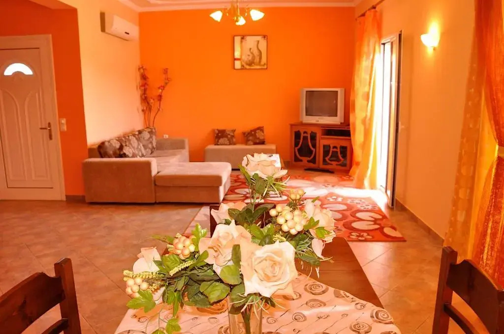 Chrinos House — 4-Star Luxury Hotel in Agios Georgios, Greece