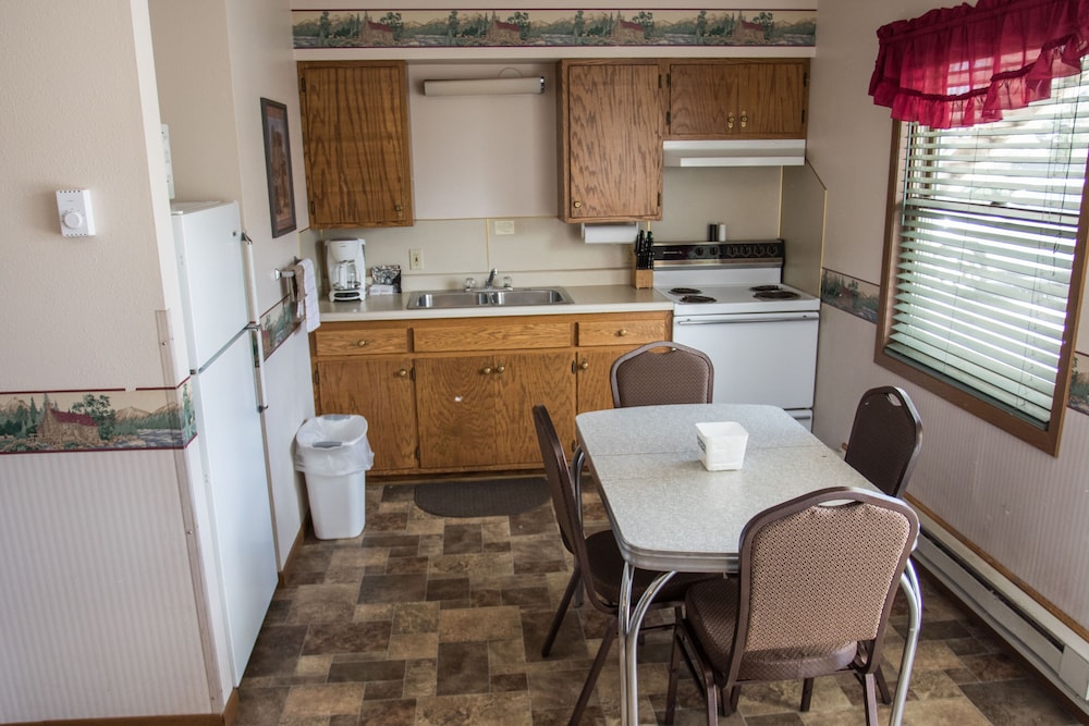 Stagecoach Inn & Suites - photo 18