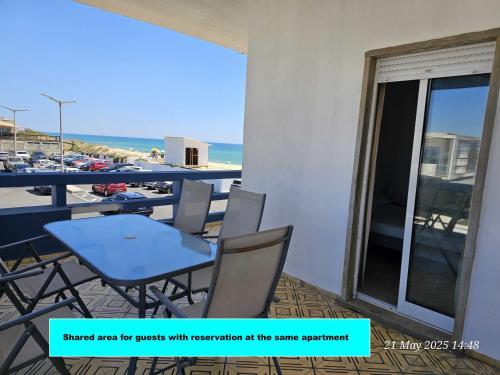 Blife Cerya private rooms at Faro beach in Faro, Portugal